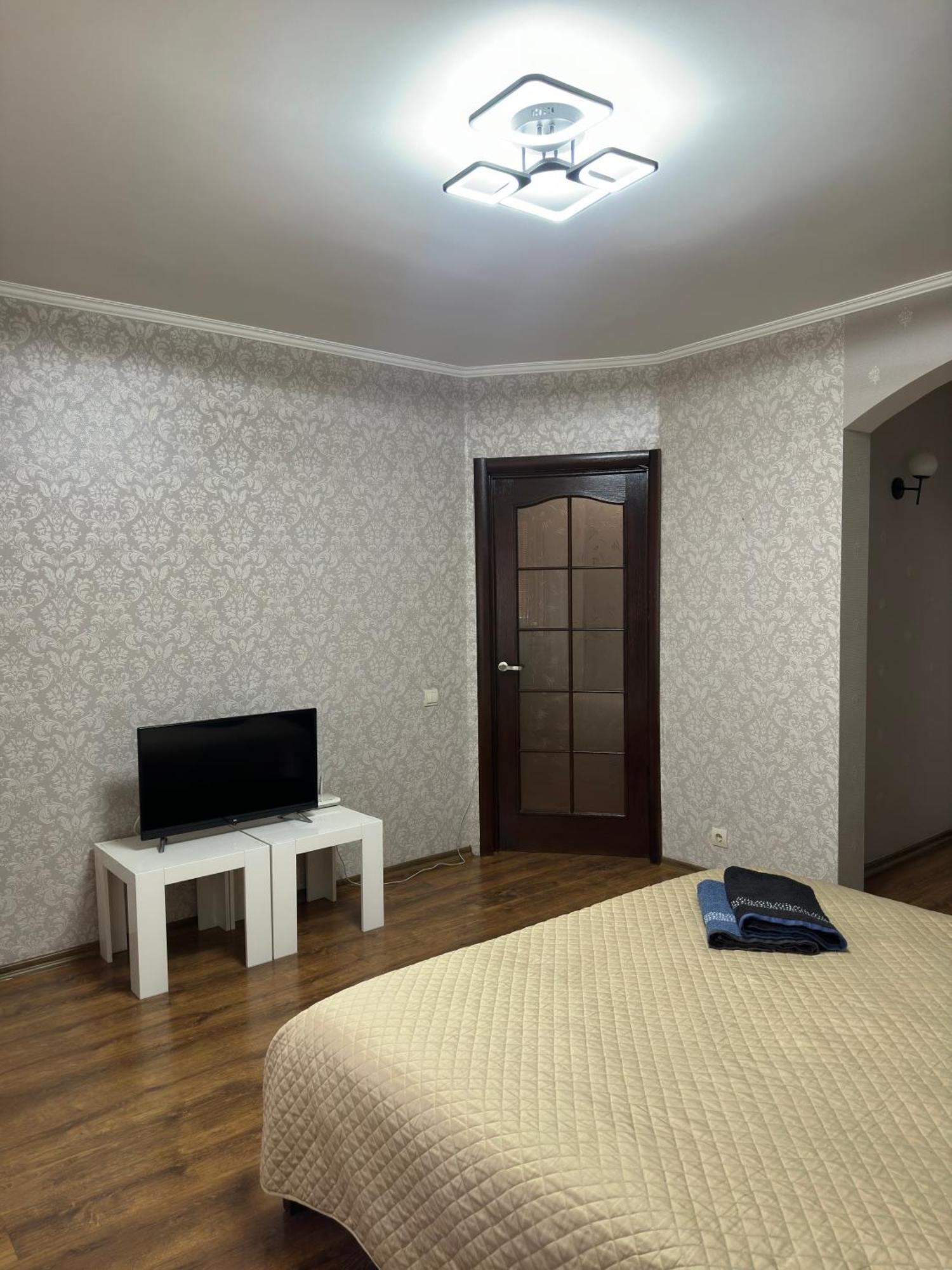 1Кім В Центрі,Вул.Набережна Rivne Eksteriør bilde